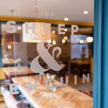 The Sheep And Penguin Hotel Wells Luaran gambar