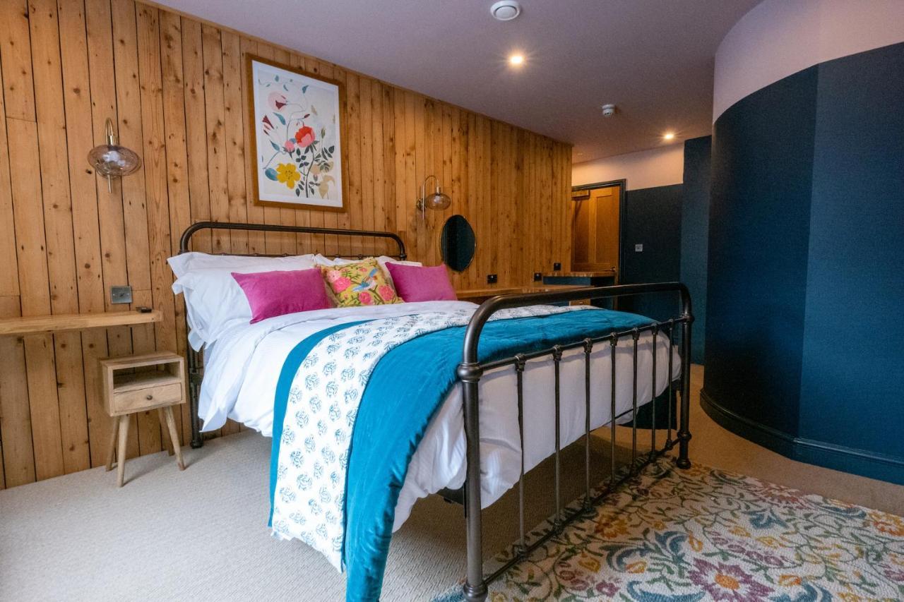 The Sheep And Penguin Hotel Wells Luaran gambar