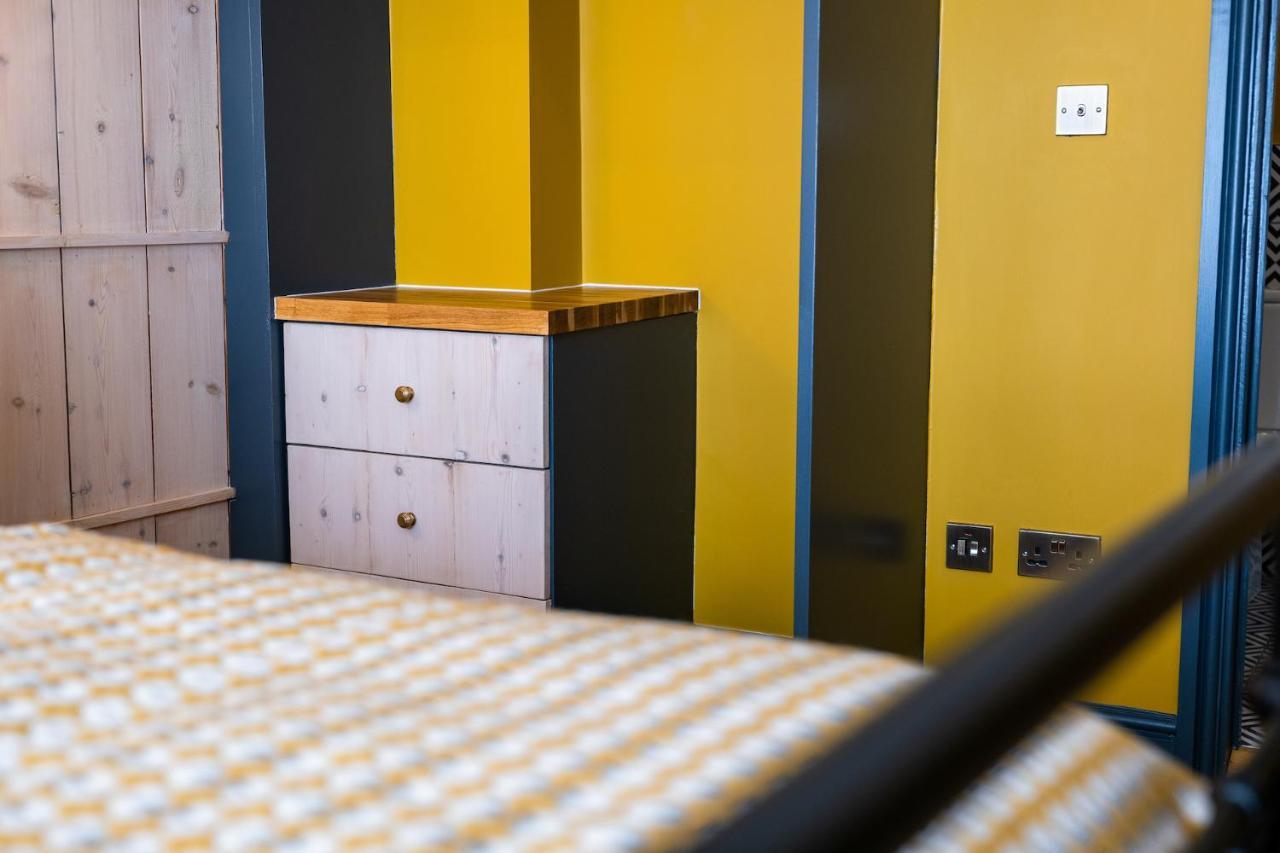 The Sheep And Penguin Hotel Wells Luaran gambar