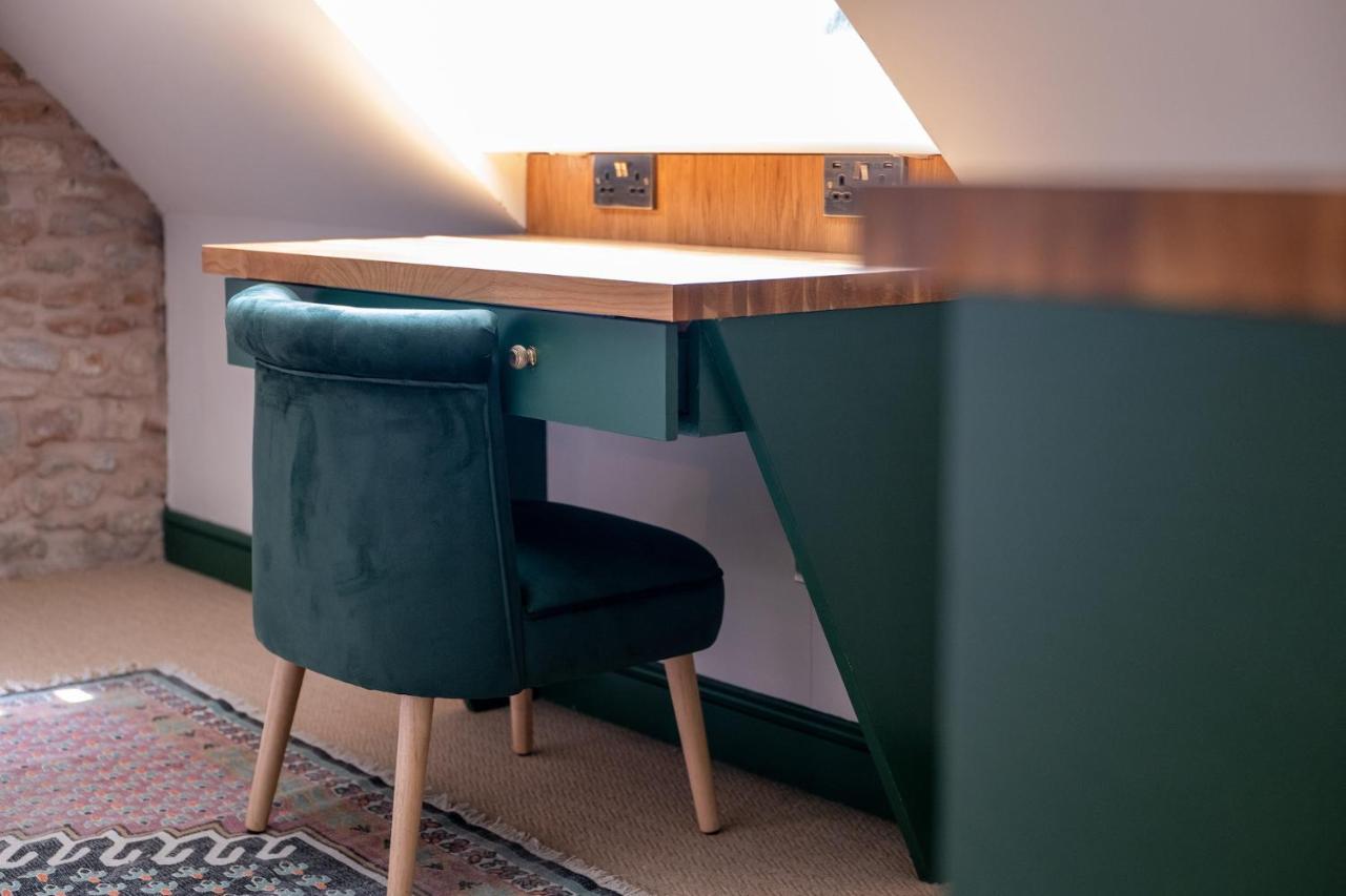 The Sheep And Penguin Hotel Wells Luaran gambar